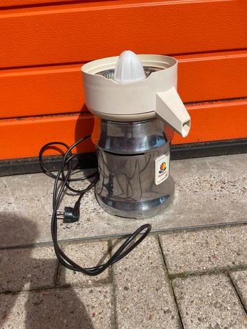 Professionele Sunkist sinaasappelpers beschikbaar voor biedingen