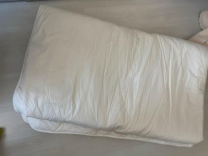 Wollen Dekbed - Novitesse, Huis en Inrichting, Slaapkamer | Beddengoed, Zo goed als nieuw, Deken of Dekbed, Tweepersoons, Wit