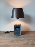 Nachtlampje tafellampje van oude radio, Ophalen of Verzenden, Nieuw, Retro, Minder dan 50 cm