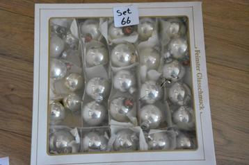 Leuke set kerstballen, set 66 beschikbaar voor biedingen