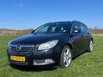 Opel Insignia 1.6 Turbo 132KW Sports Tourer 2012 Zwart, Auto's, Stof, Zwart, 4 cilinders, 179 pk