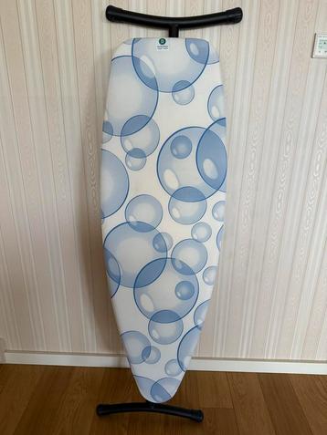 Strijkplank  incl. PerfectFlow Brabantia Hoes beschikbaar voor biedingen