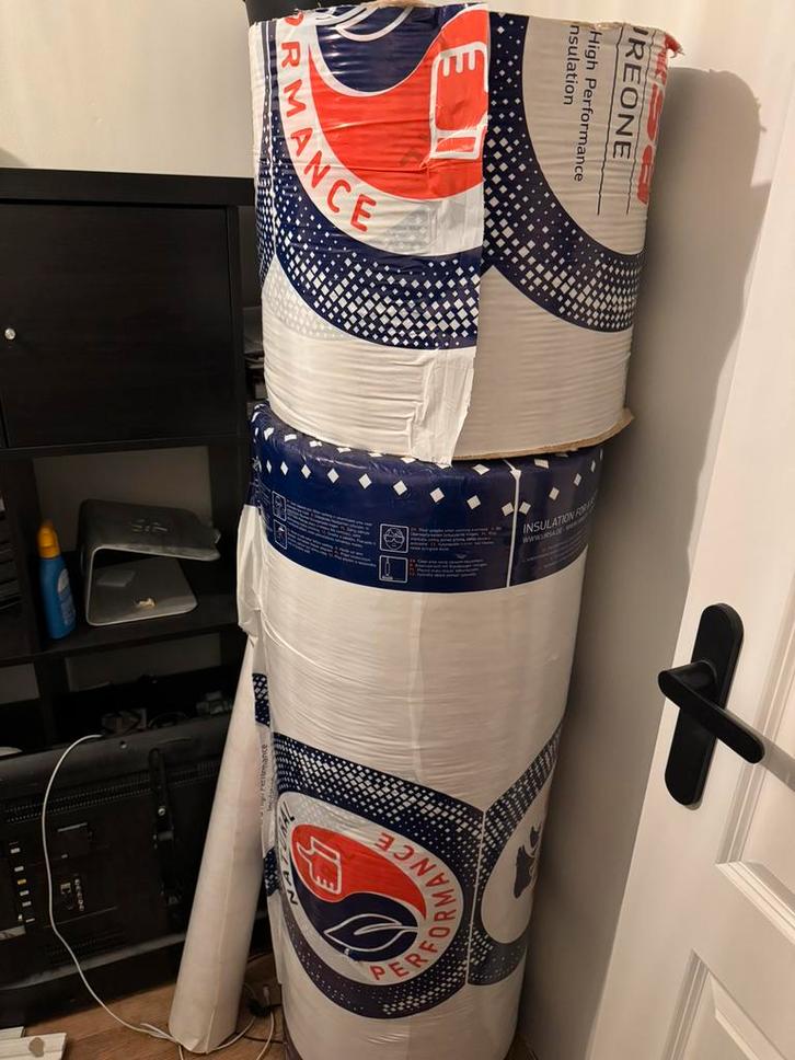 Glaswol 032 naturoll 10cm 10m2 & Ursa Puretec & klimaatfolie, Doe-het-zelf en Verbouw, Isolatie en Afdichting, Zo goed als nieuw