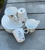 Nespresso kop- en schotels, Tanzaro wit porselein., Verzamelen, Ophalen of Verzenden