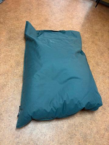 Zitzakken 2 stuks beschikbaar voor biedingen