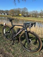 Trek Madone SLR, Carbon, Zo goed als nieuw, Meer dan 20 versnellingen, 53 tot 57 cm