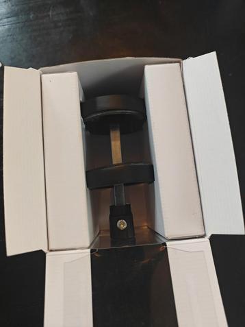 WC Garnituur Slot - Nieuw in Doos beschikbaar voor biedingen