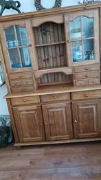 Ruime grenen buffetkast, Huis en Inrichting, Kasten | Buffetkasten, Gebruikt, 100 tot 150 cm, Ophalen of Verzenden, 150 tot 200 cm