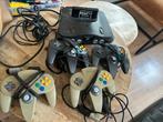 Nintendo 64 met ed64 plus en 4 controllers, Spelcomputers en Games, Ophalen, Gebruikt, Met 3 controllers of meer