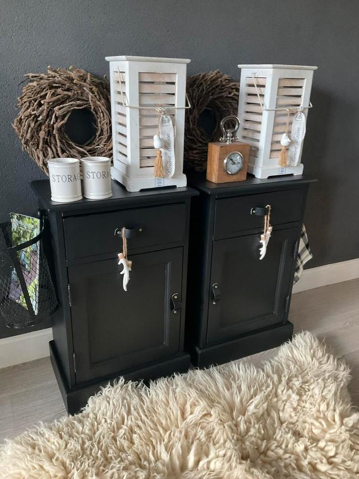 Nachtkastjes Black & Wood & Tuigleer Kastjes, Huis en Inrichting, Slaapkamer | Nachtkastjes, Zo goed als nieuw, Ophalen of Verzenden