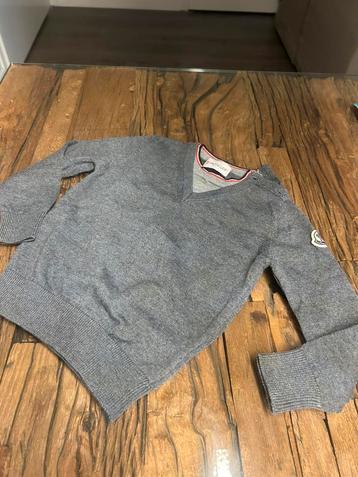 Trui jongens moncler beschikbaar voor biedingen