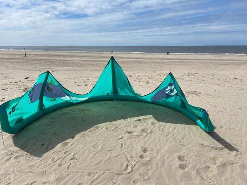 Duotone Dice (9m) + Trust bar (22m) + Jaime (136cm), Watersport en Boten, Kitesurfen, Gebruikt, Kitesurf-set, 9 m², Twintip, Ophalen