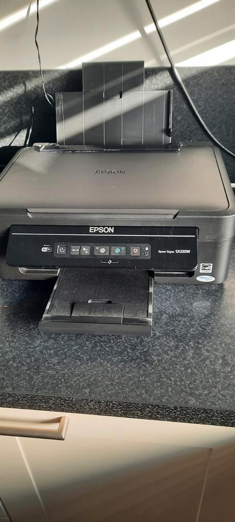 Printer Epson Stylus SX235W, Computers en Software, Printers, Zo goed als nieuw, Scannen, Draadloos, Ophalen of Verzenden