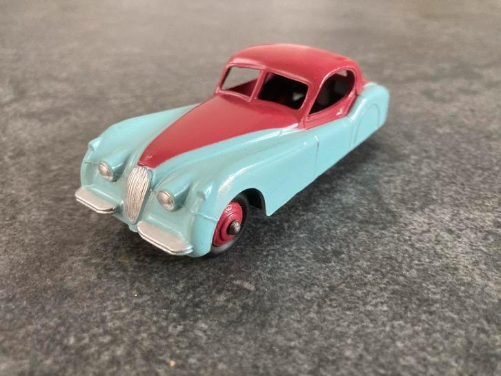Dinky Toys 157 Jaguar XK120 Lichtblauw/Rood - Mint, Hobby en Vrije tijd, Modelauto's | 1:43, Zo goed als nieuw, Auto, Overige merken