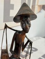 Vintage Mid Century Balinese handgesneden houten visser boer, Antiek en Kunst, Kunst | Beelden en Houtsnijwerken, Ophalen of Verzenden