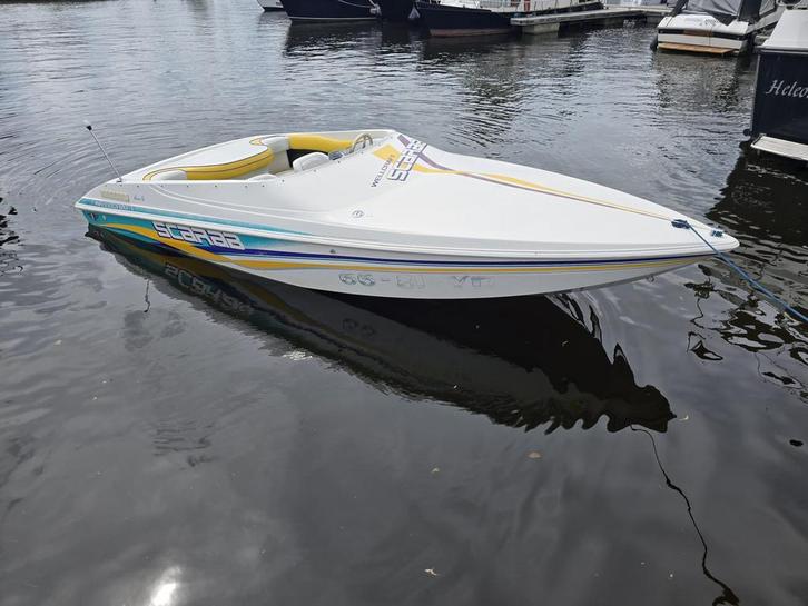 Wellcraft scarab 19ft 4.3 v6 mercruiser, Watersport en Boten, Speedboten, Zo goed als nieuw, 3 tot 6 meter, Benzine, 120 tot 200 pk