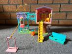 Shelly Poppenhuisje met lift (van Mattel), Ophalen of Verzenden, Zo goed als nieuw, Poppenhuis