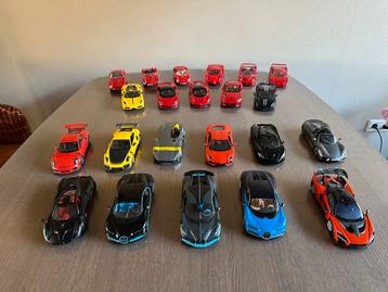 Modelauto verzameling 1/24 - Bburago, Maisto beschikbaar voor biedingen