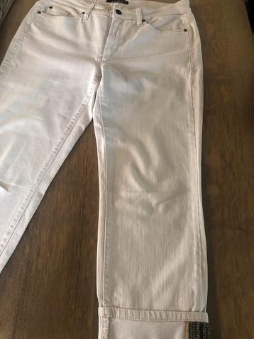 Cambio broek maat 42 beschikbaar voor biedingen