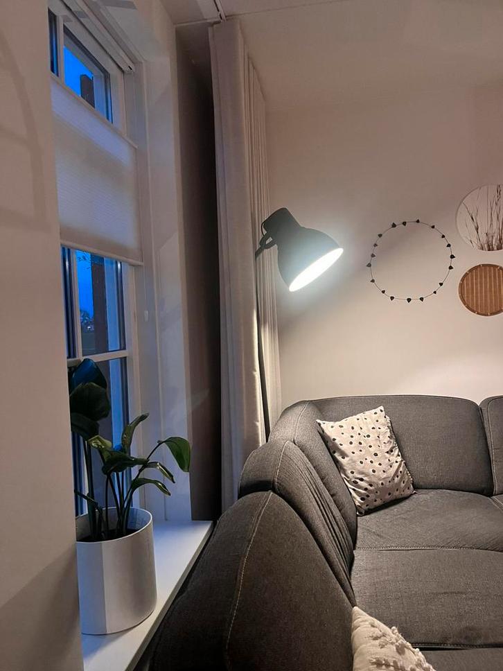 Ikea Hector vloerlamp, Huis en Inrichting, Lampen | Vloerlampen, Zo goed als nieuw, 150 tot 200 cm, Metaal, Ophalen