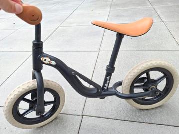 Loopfiets beschikbaar voor biedingen