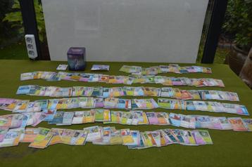 Ca 300 nieuwe Pokémon kaarten met blik erbij beschikbaar voor biedingen