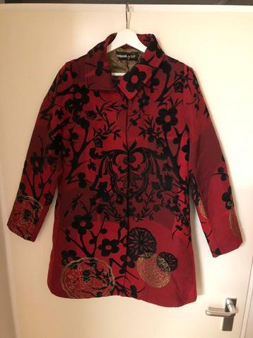 Desigual prachtige jas maat 42 Design by Christian Lacroix. beschikbaar voor biedingen