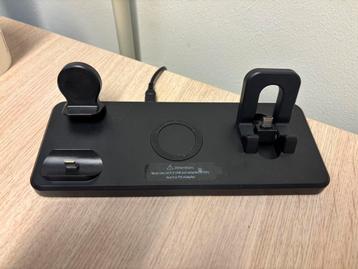 4-in-1 Oplaadstation: Telefoon, Horloge & Magsafe beschikbaar voor biedingen