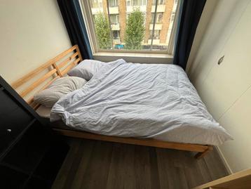 IKEA houten bed met verstelbare lattenbodem
