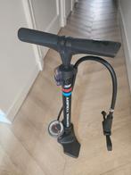 Giant Control Tower 3 Fietspomp met Drukmeter, Ophalen of Verzenden, Drukmeter, Gebruikt