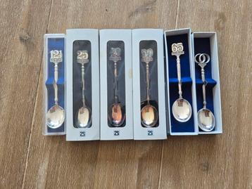 Verzilverde Jubileum Theelepels - Set van 6 beschikbaar voor biedingen