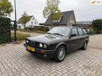 BMW 3-serie Touring 325i | 6 cilinder Handbak Oldtimer Young, Auto's, BMW, Achterwielaandrijving, Gebruikt, Zwart, 2494 cc