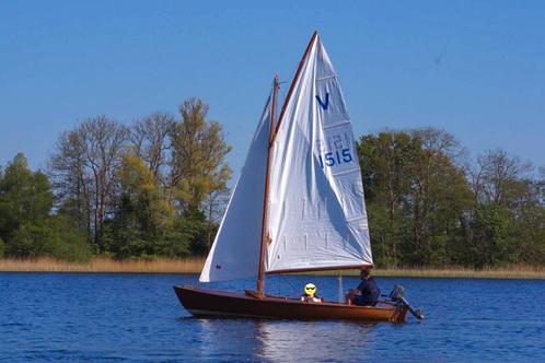 Vrijheid zeilboot, Watersport en Boten, Open zeilboten, Gebruikt, Overige typen, 3 tot 6 meter, Hout, Buitenboordmotor, Benzine