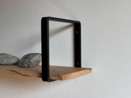 Houten wandplank + metalen plankdragers (Zwart gecoat), Huis en Inrichting, Woonaccessoires | Wandplanken en Boekenplanken, Nieuw