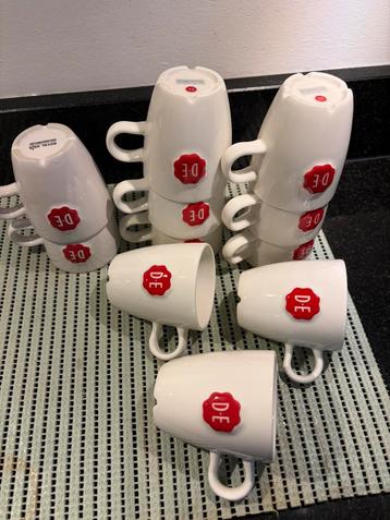 DE kopjes, schoteltjes, espresso kopjes en schoteltjes beschikbaar voor biedingen