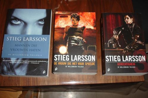 Stieg larsson complete serie trilogie mannen die vrouwen hat, Boeken, Thrillers, Zo goed als nieuw, Scandinavië, Ophalen of Verzenden