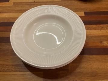 Wedgwood EDME diepe borden 23 cm (3x) beschikbaar voor biedingen