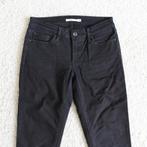 Zwarte Levi's Spijkerbroek 711 Skinny - 92 (Size: 26) € 40,-, Kleding | Dames, Spijkerbroeken en Jeans, Levi's, Ophalen of Verzenden