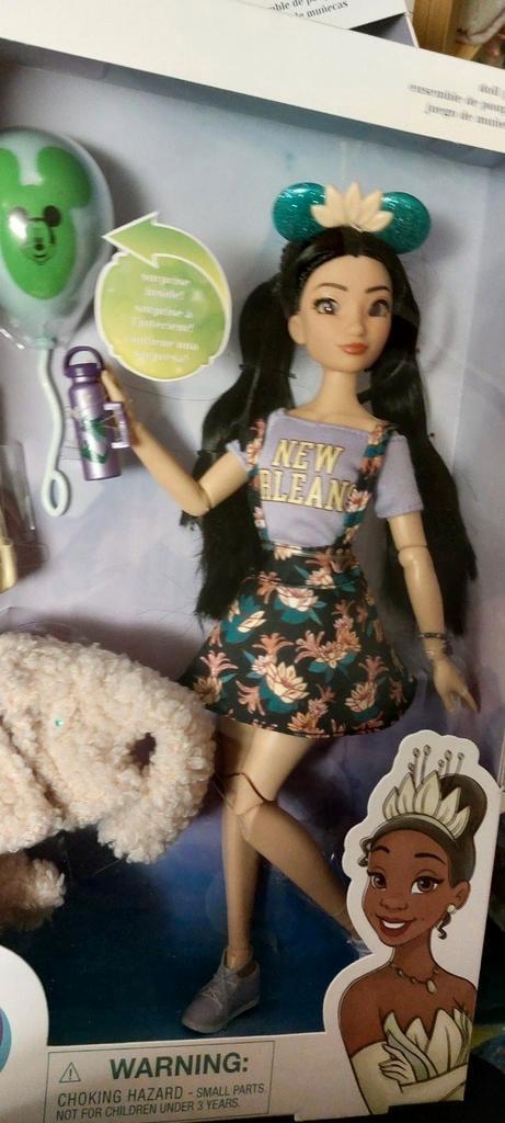 Barbie ily disney, Kinderen en Baby's, Speelgoed | Poppen, Zo goed als nieuw, Barbie, Ophalen of Verzenden