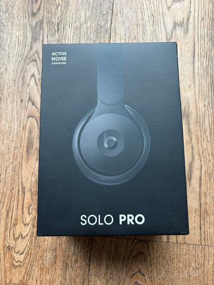 Beats Solo Pro - Noise Cancelling Koptelefoon, Audio, Tv en Foto, Koptelefoons, Zo goed als nieuw, Op oor (supra aural), Beats
