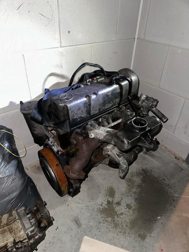 Mercedes W123 200D OM615 Motorblok - Lopend!, Auto-onderdelen, Motor en Toebehoren, Mercedes-Benz, Gebruikt, Ophalen