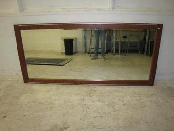 Grote nette kersen Casual Life facet geslepen spiegel beschikbaar voor biedingen