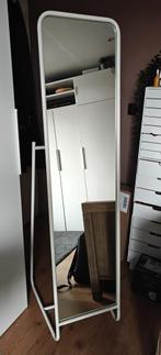 Ikea knapper spiegel wit staand, Huis en Inrichting, Woonaccessoires | Spiegels, Ophalen, Zo goed als nieuw, 150 tot 200 cm, Rechthoekig