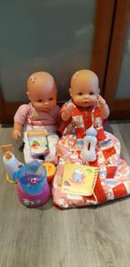 2 Nenuco babypoppen met accesoires, Kinderen en Baby's, Speelgoed | Poppen, Ophalen of Verzenden, Zo goed als nieuw, Babypop
