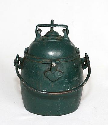 Antiek Gietijzeren Hoogedruk kookpotje cannon Quart 1850 beschikbaar voor biedingen