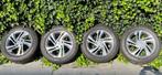 4 Goodyear ultragrip winterband 215/60R17 96H, Auto-onderdelen, Banden en Velgen, Ophalen, 215 mm, Nieuw, 17 inch