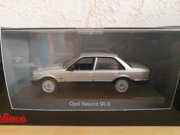 Opel Rekord E1 Sr/e Schuco 1:43 (incl ovp) beschikbaar voor biedingen
