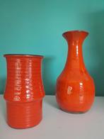 2 oranje vazen, Oranje, Ophalen of Verzenden, Minder dan 50 cm, Glas