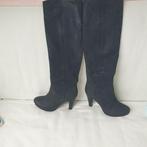 Nubuckleren hoge zwarte dameslaars 1x gedragen maat 40, Kleding | Dames, Ophalen, Zo goed als nieuw, Zwart
