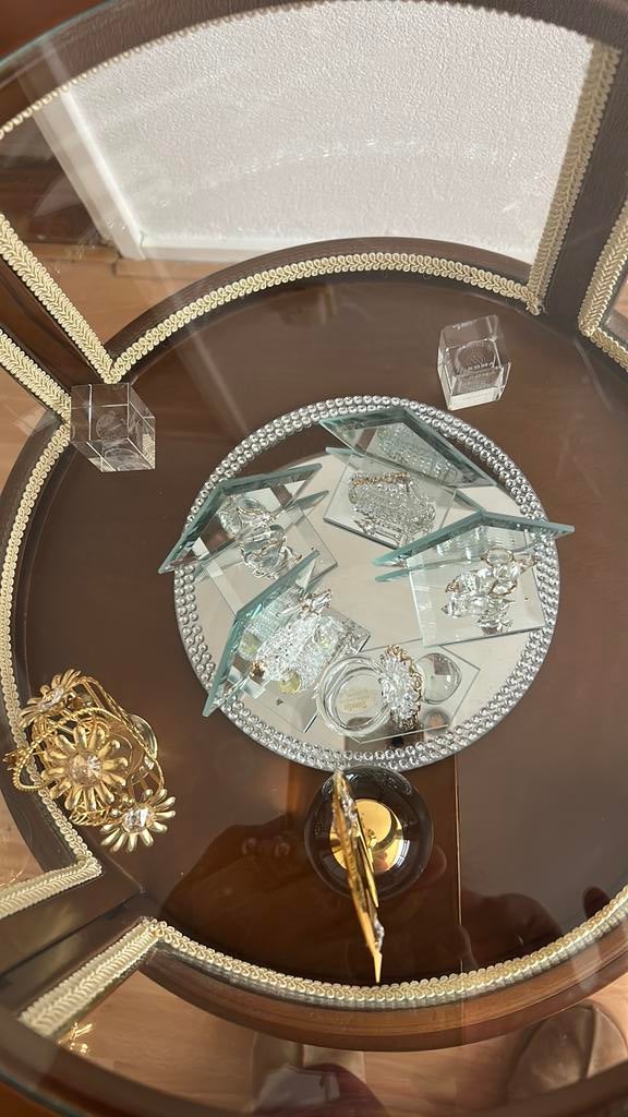 Eiken vitrinekast / tafeltje met glazen plaat, Minder dan 55 cm, Gebruikt, Rond, Glas